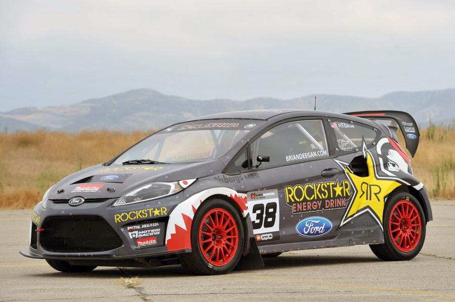  Ford Fiesta X Games 17 RallyCross 2011 года  (фото 10 из 30)